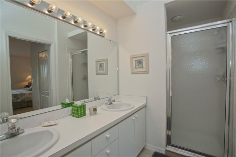 Copropriété à louer à Sarasota, Floride: 2 chambres, 133.13 m2 № 213427 - photo 27