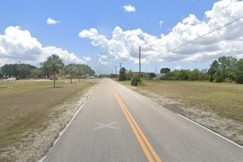 Terrain à vendre à Cape Coral, Floride № 350099 - photo 7
