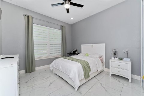 Villa ou maison à vendre à Orlando, Floride: 4 chambres, 246.01 m2 № 1397950 - photo 30