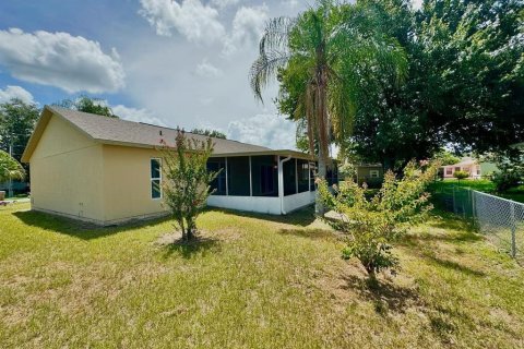 Villa ou maison à vendre à Kissimmee, Floride: 3 chambres, 147.44 m2 № 1312424 - photo 24