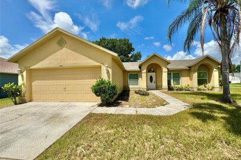 Villa ou maison à vendre à Kissimmee, Floride: 3 chambres, 147.44 m2 № 1312424 - photo 1