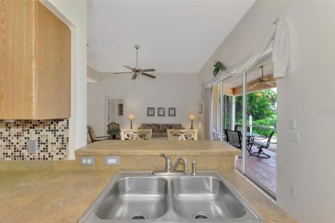 Villa ou maison à vendre à North Port, Floride: 2 chambres, 157.38 m2 № 1298870 - photo 24