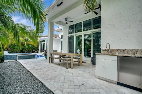 Casa en venta en Plantation, Florida, 5 dormitorios, 428.37 m2 № 740196 - foto 10