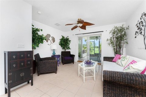 Adosado en venta en Punta Gorda, Florida, 2 dormitorios, 102.75 m2 № 1266581 - foto 21