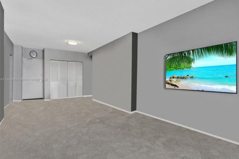 Copropriété à vendre à Sunny Isles Beach, Floride: 1 chambre, 70.79 m2 № 691496 - photo 5