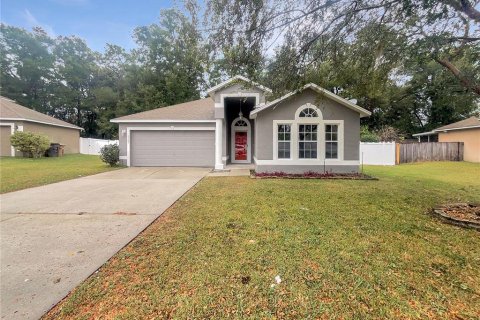 House in Ocala, Florida 4 bedrooms, 188.31 sq.m. № 845052 - photo 8