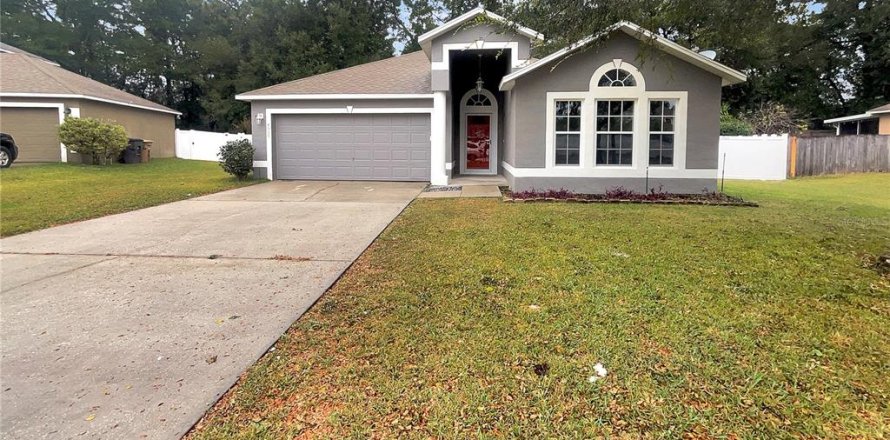 House in Ocala, Florida 4 bedrooms, 188.31 sq.m. № 845052