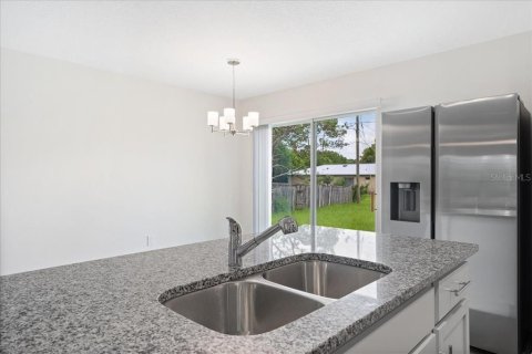 Casa en venta en Palm Coast, Florida, 3 dormitorios, 115.48 m2 № 757701 - foto 7
