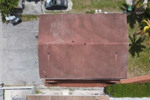 Terreno en venta en Miami, Florida № 20176 - foto 4