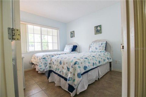 Copropriété à louer à Bradenton, Floride: 2 chambres, 84.73 m2 № 213762 - photo 8