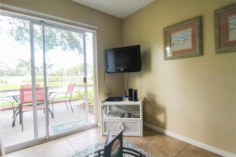 Copropriété à louer à Bradenton, Floride: 2 chambres, 84.73 m2 № 213762 - photo 17