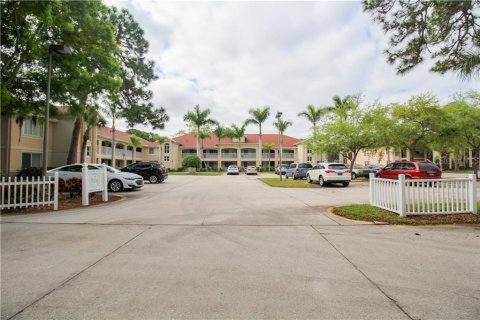 Copropriété à louer à Bradenton, Floride: 2 chambres, 84.73 m2 № 213762 - photo 2