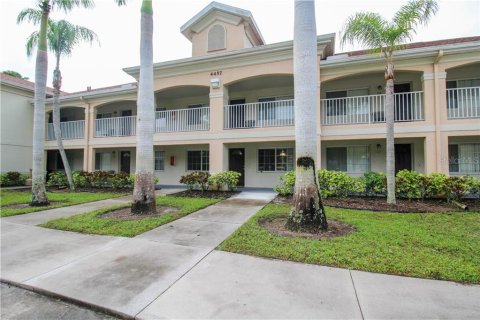 Copropriété à louer à Bradenton, Floride: 2 chambres, 84.73 m2 № 213762 - photo 1