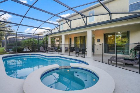 Villa ou maison à vendre à Kissimmee, Floride: 10 chambres, 395.76 m2 № 800259 - photo 23