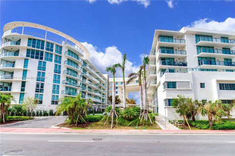 Copropriété à vendre à Miami Beach, Floride: 2 chambres, 105.44 m2 № 1364847 - photo 7