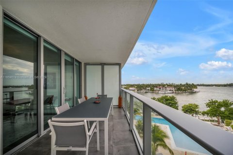 Copropriété à vendre à Miami Beach, Floride: 2 chambres, 105.44 m2 № 1364847 - photo 9