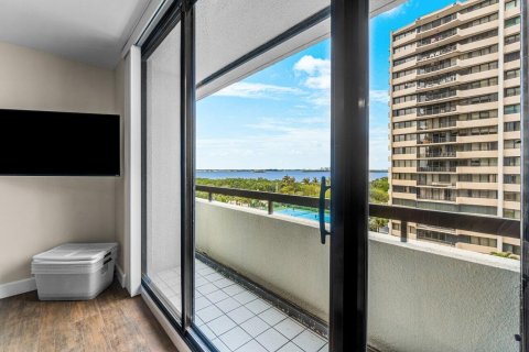 Copropriété à vendre à Riviera Beach, Floride: 3 chambres, 230.21 m2 № 934251 - photo 24