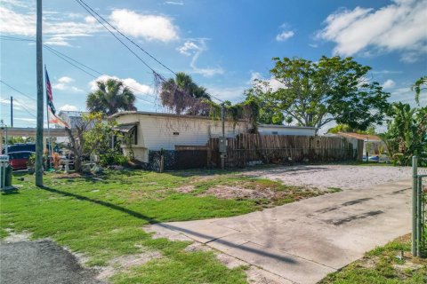 Terreno en venta en Hudson, Florida № 1247158 - foto 12