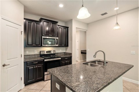 Casa en venta en Wesley Chapel, Florida, 4 dormitorios, 187.94 m2 № 1268183 - foto 12