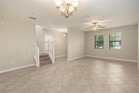 Villa ou maison à vendre à Wesley Chapel, Floride: 4 chambres, 187.94 m2 № 1268183 - photo 8