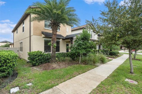 Villa ou maison à vendre à Wesley Chapel, Floride: 4 chambres, 187.94 m2 № 1268183 - photo 3