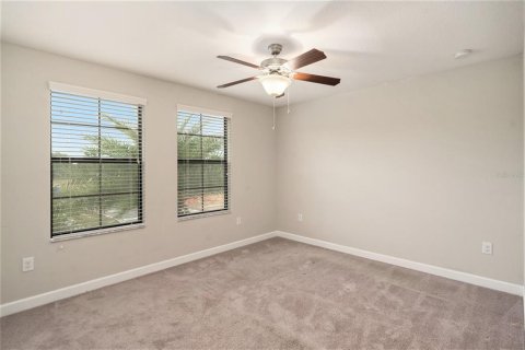 House in Wesley Chapel, Florida 4 bedrooms, 187.94 sq.m. № 1268183 - photo 22