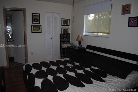Copropriété à vendre à Doral, Floride: 2 chambres, 86.03 m2 № 1095798 - photo 18