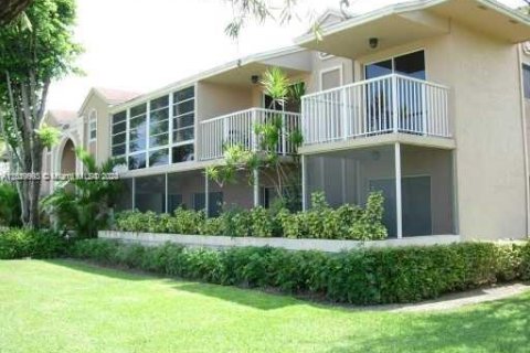 Condominio en venta en Doral, Florida, 2 dormitorios, 86.03 m2 № 1095798 - foto 3