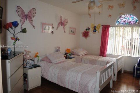 Condominio en venta en Doral, Florida, 2 dormitorios, 86.03 m2 № 1095798 - foto 16