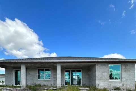 Villa ou maison à vendre à Cape Coral, Floride: 4 chambres, 188.96 m2 № 795518 - photo 17