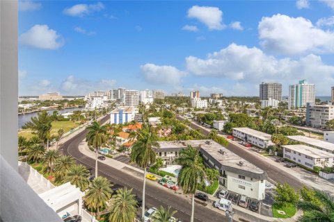 Condo in Fort Lauderdale, Florida, 2 bedrooms  № 976506 - photo 12