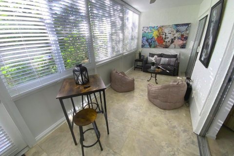 Condo in Delray Beach, Florida, 1 bedroom  № 1102181 - photo 12