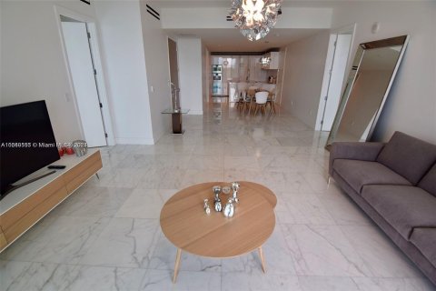 Condominio en venta en Bal Harbour, Florida, 2 dormitorios, 158.31 m2 № 1331540 - foto 12