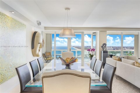 Copropriété à vendre à Fort Lauderdale, Floride: 2 chambres, 174.66 m2 № 1370349 - photo 6