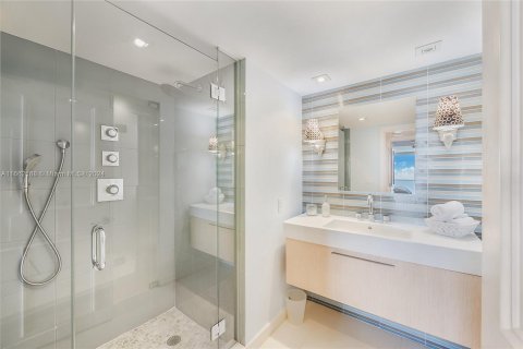 Copropriété à vendre à Fort Lauderdale, Floride: 2 chambres, 174.66 m2 № 1370349 - photo 17