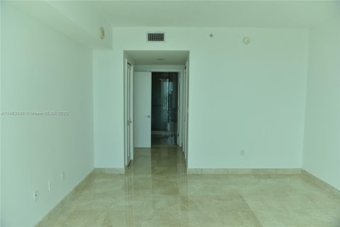 Copropriété à vendre à Miami, Floride: 2 chambres, 120.59 m2 № 827551 - photo 13