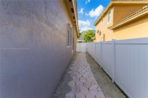 Casa en venta en Miramar, Florida, 4 dormitorios, 209.22 m2 № 1176380 - foto 21