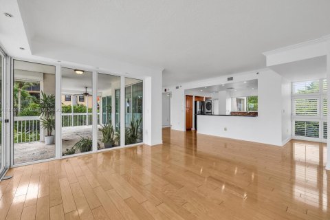 Copropriété à vendre à Miami, Floride: 2 chambres, 142.14 m2 № 1401280 - photo 6