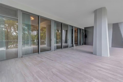 Condominio en venta en Miami, Florida, 2 dormitorios, 97.18 m2 № 1364826 - foto 11