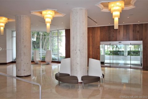 Condominio en alquiler en Miami Beach, Florida, 2 dormitorios, 125.42 m2 № 4671 - foto 24