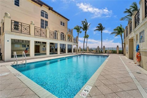 Copropriété à vendre à Lauderdale-by-the-Sea, Floride: 3 chambres, 307.88 m2 № 591887 - photo 1