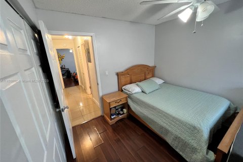 Casa en venta en Tamarac, Florida, 3 dormitorios, 156.45 m2 № 737686 - foto 21