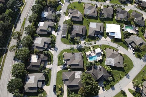 Villa ou maison à vendre à Tamarac, Floride: 3 chambres, 156.45 m2 № 737686 - photo 1