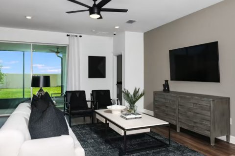 Villa ou maison à vendre à Winter Haven, Floride: 4 chambres, 232 m2 № 60550 - photo 1