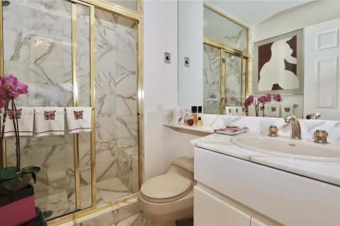 Condo in Aventura, Florida, 3 bedrooms  № 1153714 - photo 29