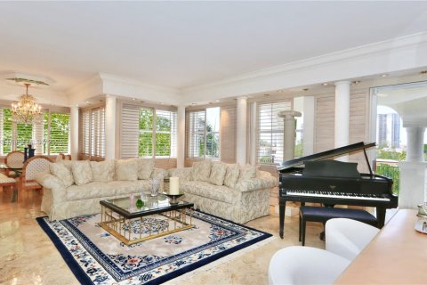 Condo in Aventura, Florida, 3 bedrooms  № 1153714 - photo 3