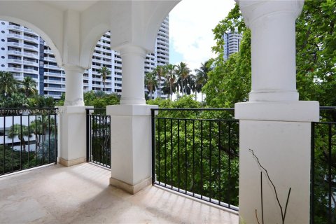 Copropriété à vendre à Aventura, Floride: 3 chambres, 241.08 m2 № 1153714 - photo 23