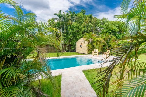 Villa ou maison à vendre à Miami, Floride: 4 chambres, 131.55 m2 № 676593 - photo 6