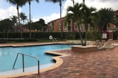 Condominio en venta en Lake Worth, Florida, 2 dormitorios, 99.96 m2 № 1305803 - foto 4