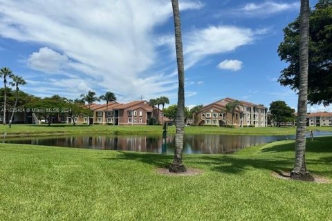 Copropriété à vendre à Lake Worth, Floride: 2 chambres, 99.96 m2 № 1305803 - photo 22